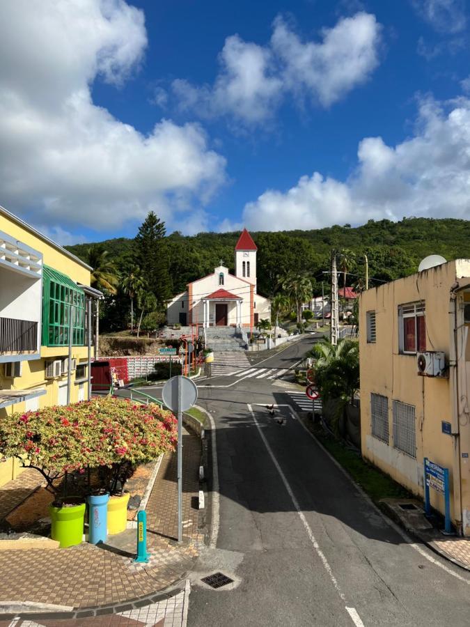 Ti Cabanon. Appartement Vue Mer A Deshaies. Exterior foto